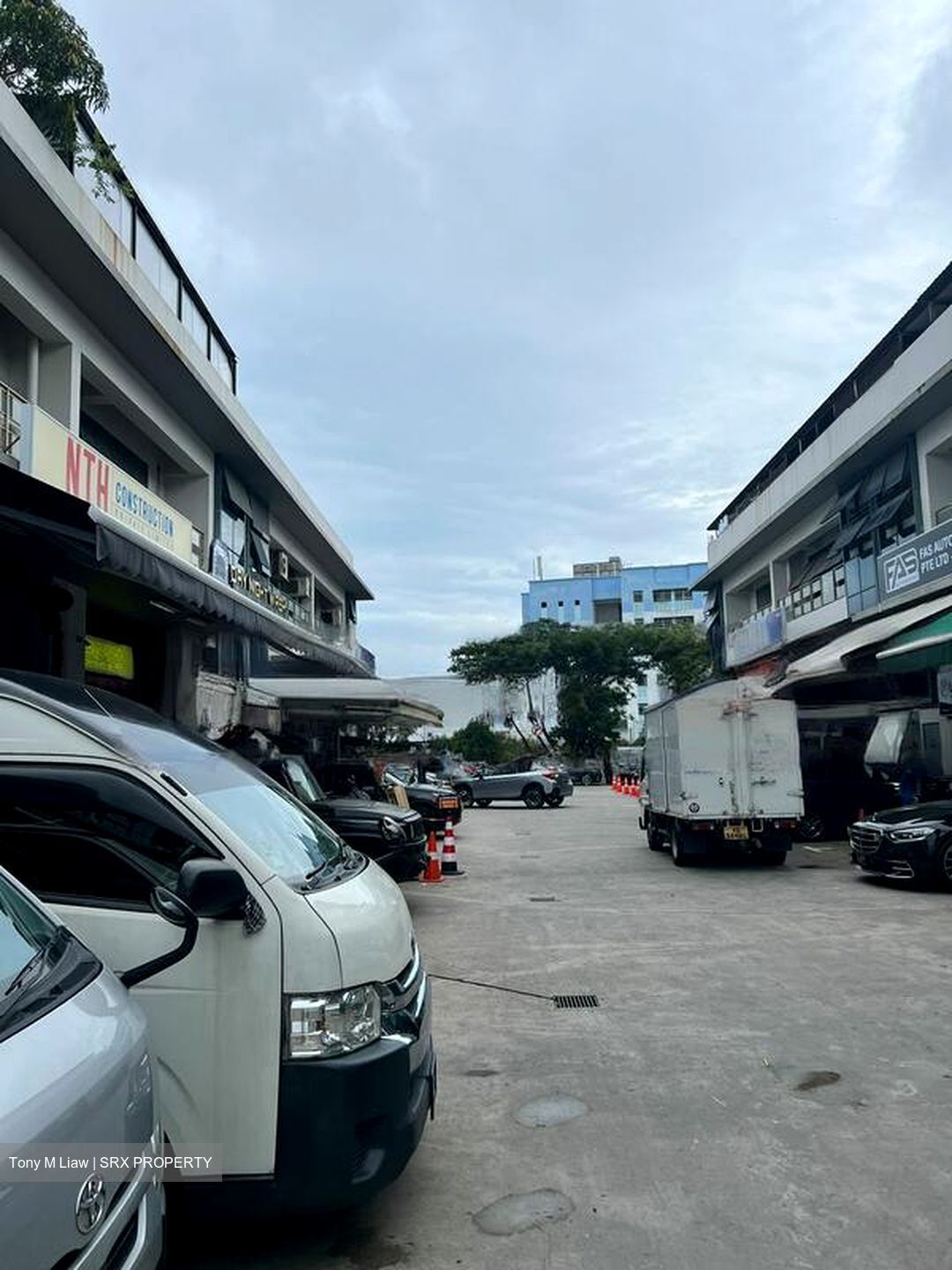 Bartley Biz Centre (D14), Factory #480266971